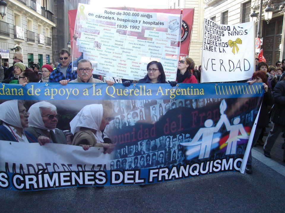   La querella argentina contra los crímenes del franquismo sigue adelante