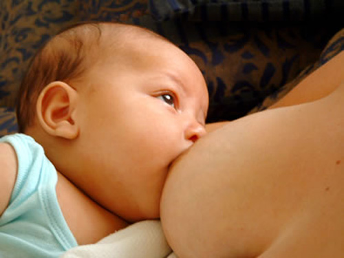 La lactancia materna reduce los riesgos de padecer artritis reumatoide