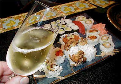 El cava se presenta en Tokio como acompañante ideal del sushi