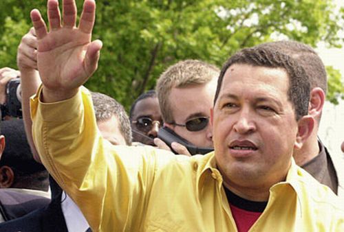 Chávez, dispuesto a “mirar al futuro” en las relaciones con Colombia
