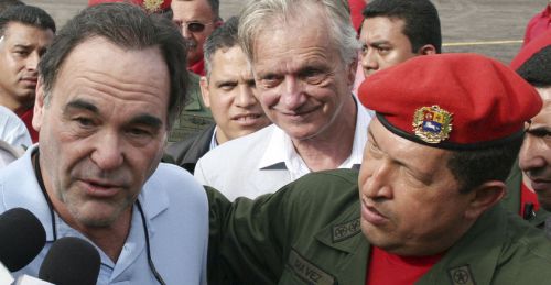 Oliver Stone reitera su admiración por Hugo Chavez
