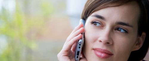 La OMS alerta de los riesgos de abusar del teléfono móvil