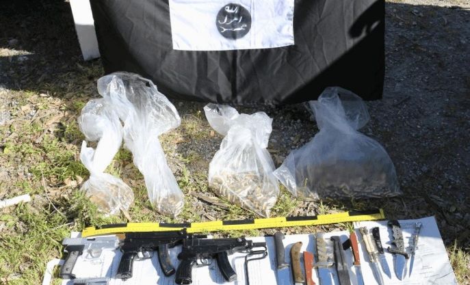 Un pendrive confirma que las armas del zulo de Ceuta son del Estado Islámico