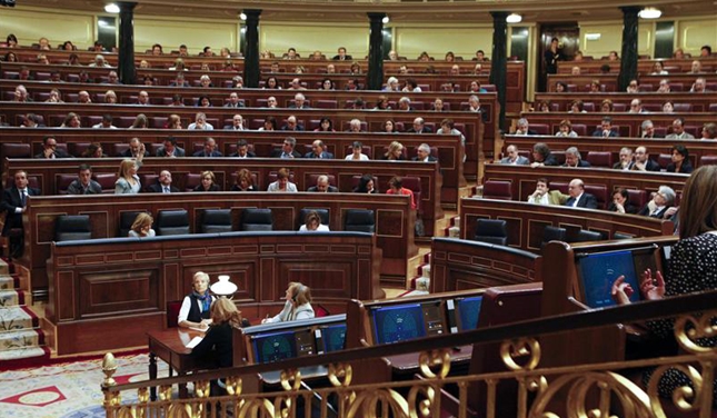 Casi un centenar de leyes esperan a los diputados y senadores en septiembre