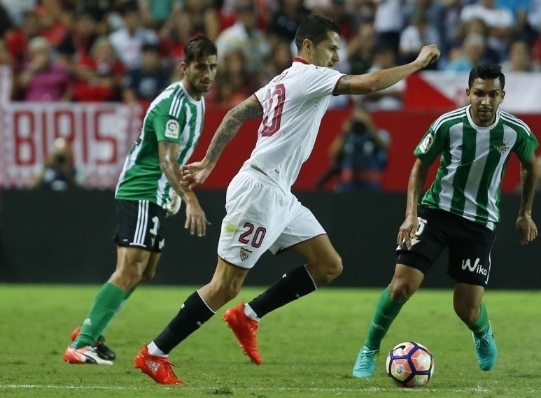 El Sevilla busca redondear la semana en el derbi frente al Betis