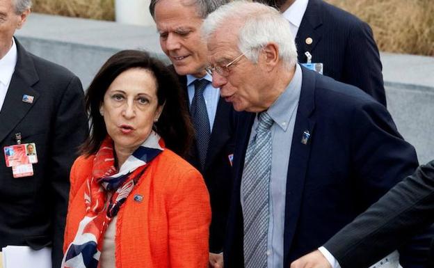 Resultado de imagen para Margarita Robles sustituirá temporalmente a Borrell al frente de Exteriores"
