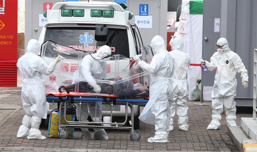 China pronostica que la epidemia mundial por coronavirus durará al menos hasta junio