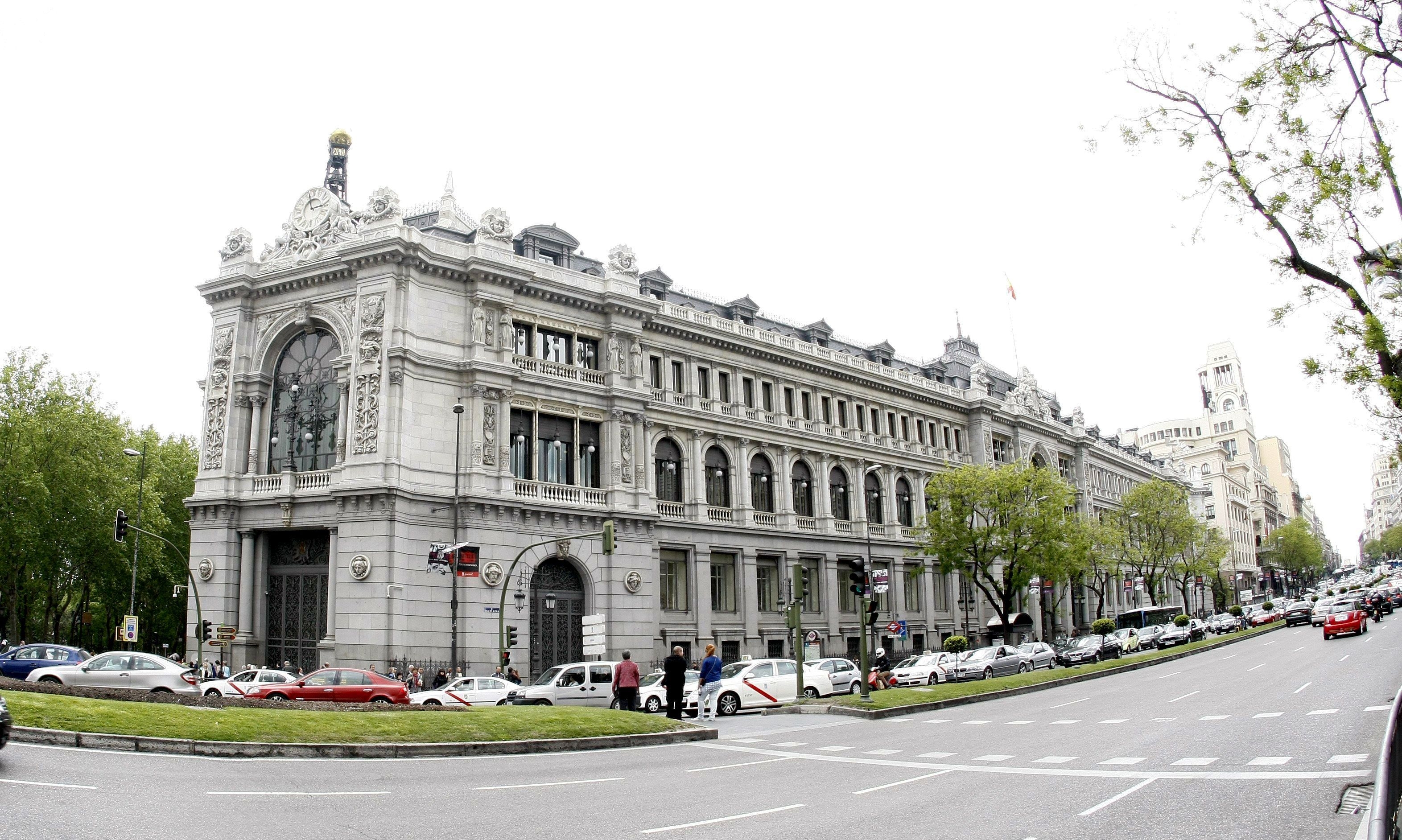 El Banco de España avisa de que los ERTE pueden perder "ideoneidad" para proteger el empleo si se alarga la crisis