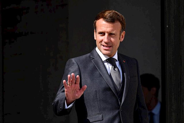 Macron lidera las encuestas y se enfrentaría a la ultraderecha en la segunda vuelta