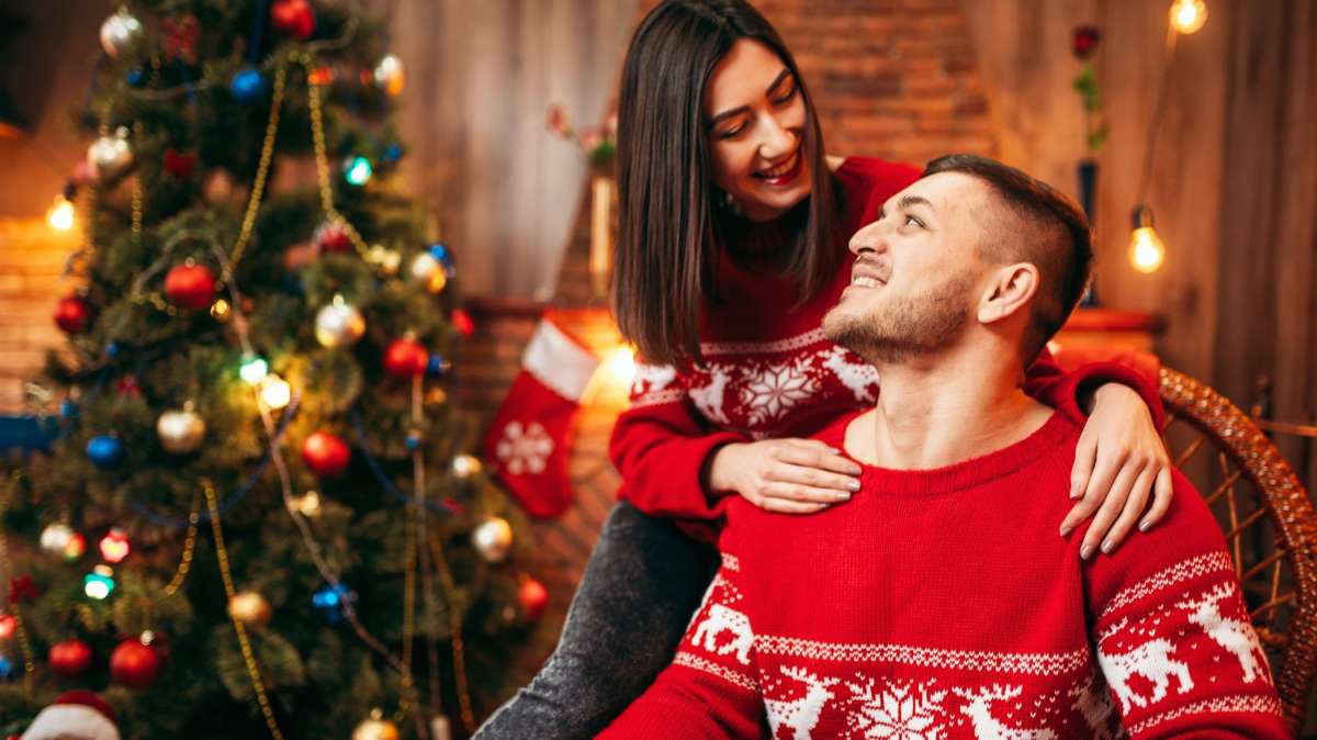 Tips para estar confinado en casa en navidad con tu pareja