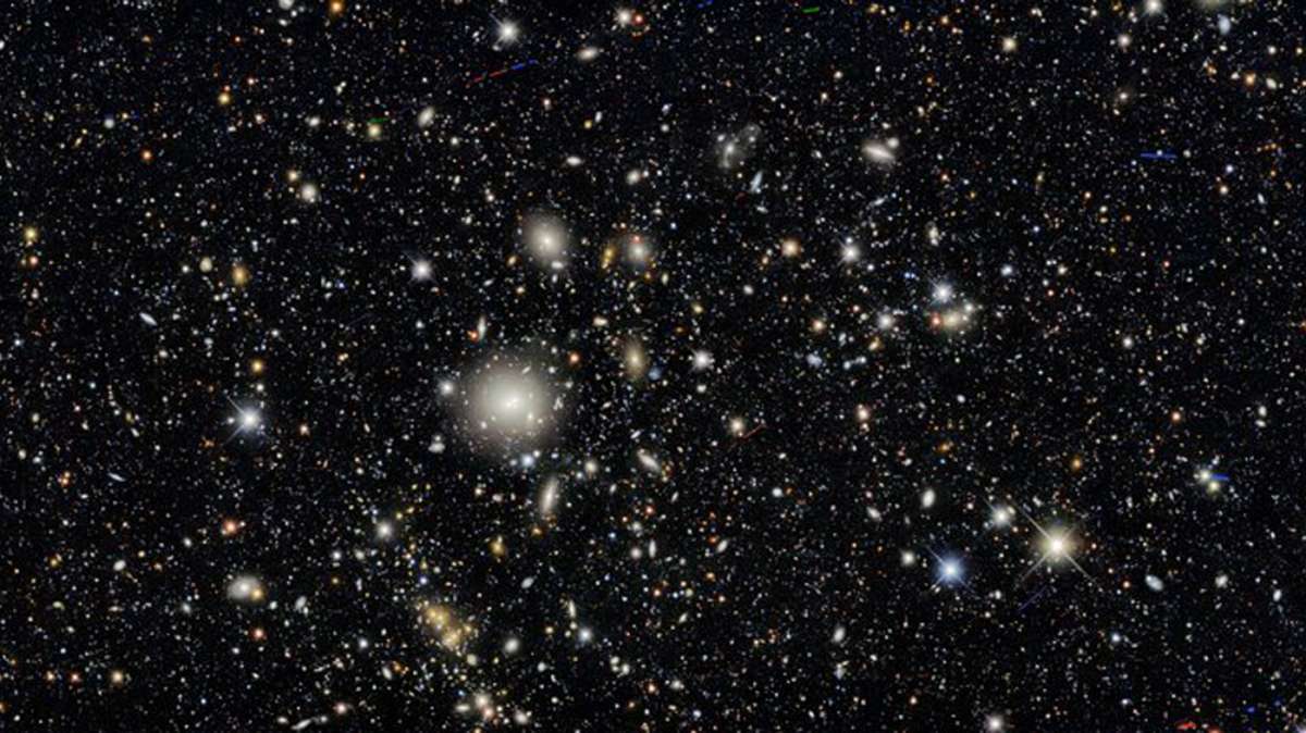 Un mapa de 100 millones de galaxias dibuja una evolución precisa del universo