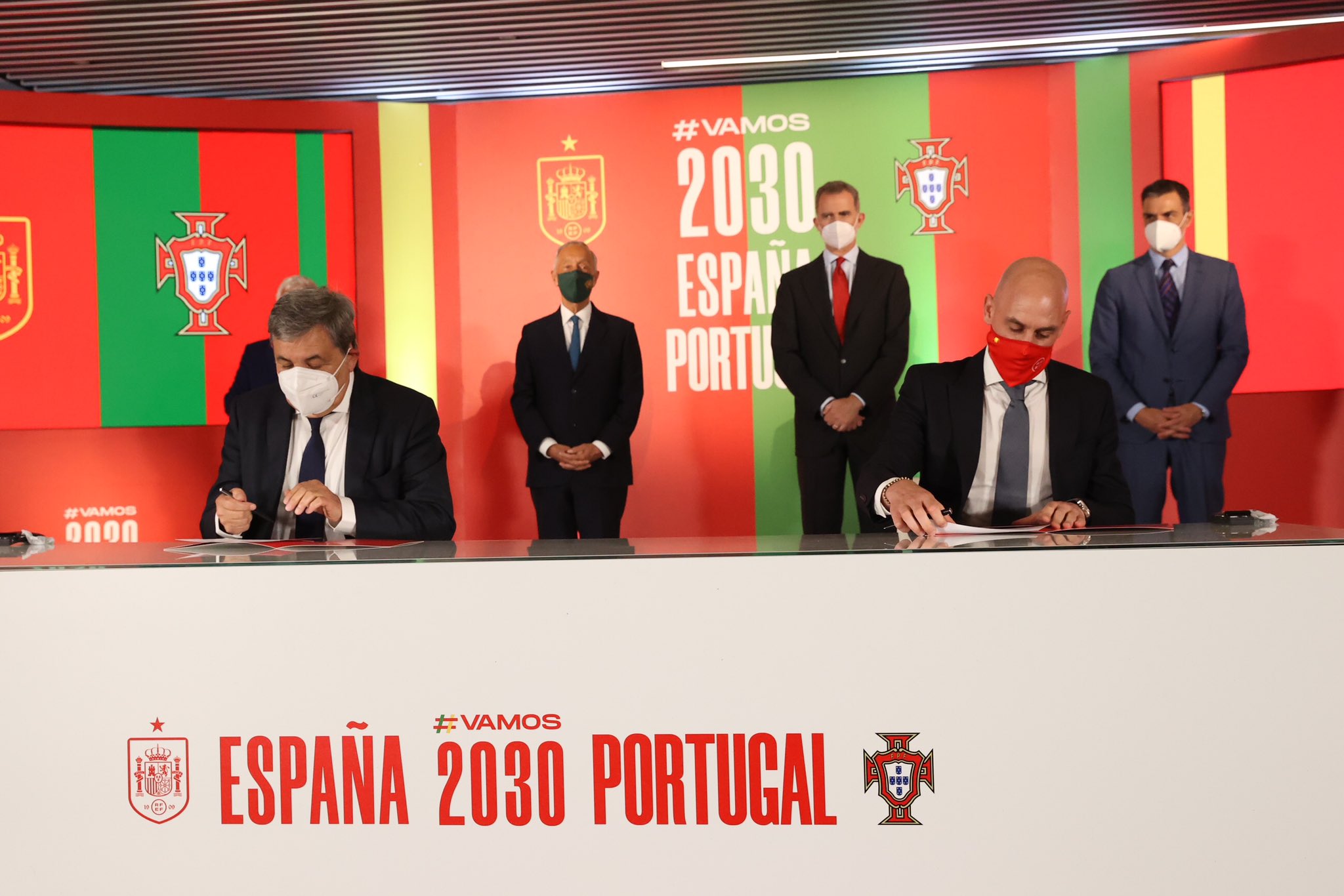 España y Portugal firmaron en junio de 2021 la candidatura conjunta para el Mundial de fútbol de 2030