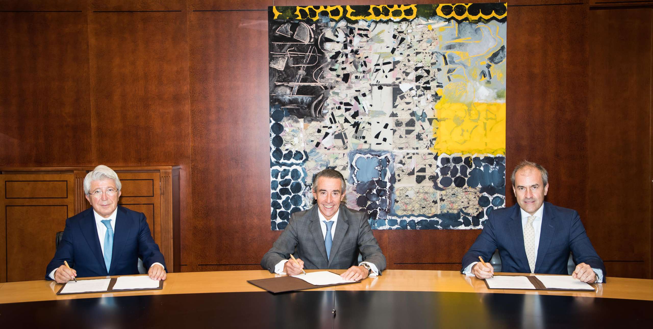 CaixaBank y CREA SGR firman una línea de 100 millones para apoyar al sector cultural, audiovisual y deportivo