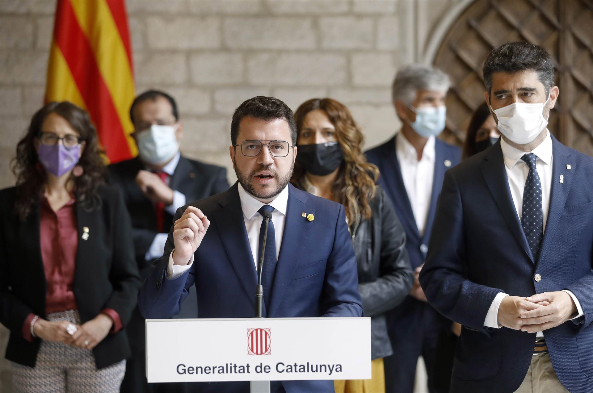 Aragonès celebra que Puigdemont quede en libertad pero critica "la persecución judicial" a la que está sometido