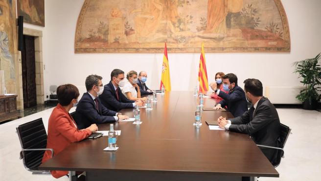 El PSOE no pone fecha a la mesa de diálogo de Cataluña, pero defiende la negociación para rebajar la tensión