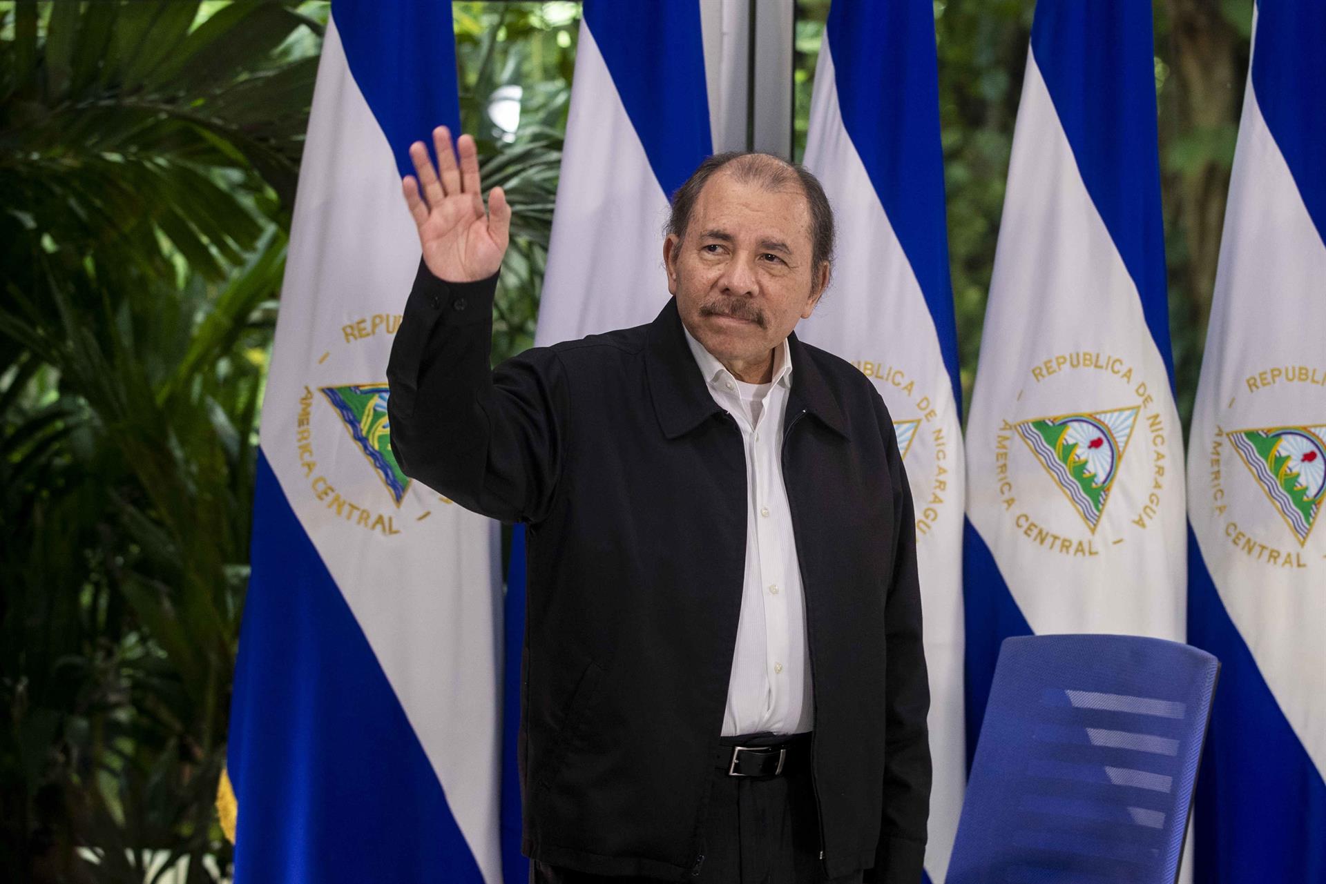 Ortega vota con críticas a los "demonios" del "golpe de Estado terrorista" de 2018