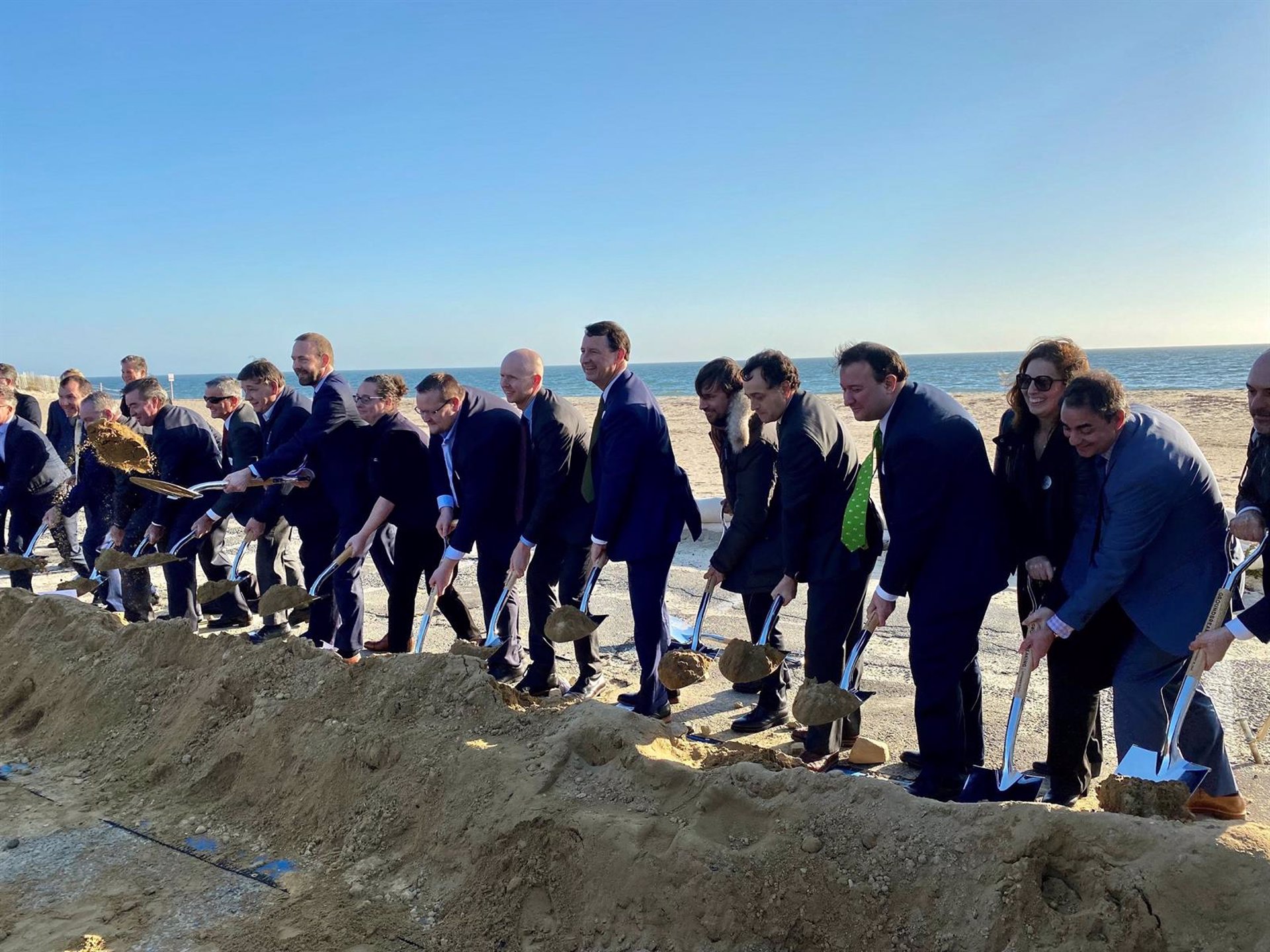 Iberdrola comienza la construcción del primer gran parque eólico marino de EEUU