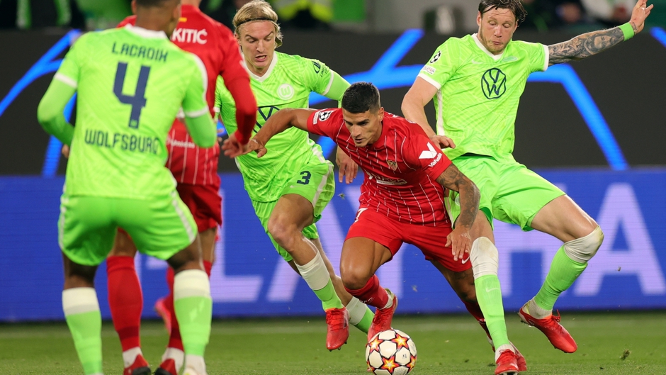 El Sevilla busca ante el Wolfsburgo seguir con vida en la Champions