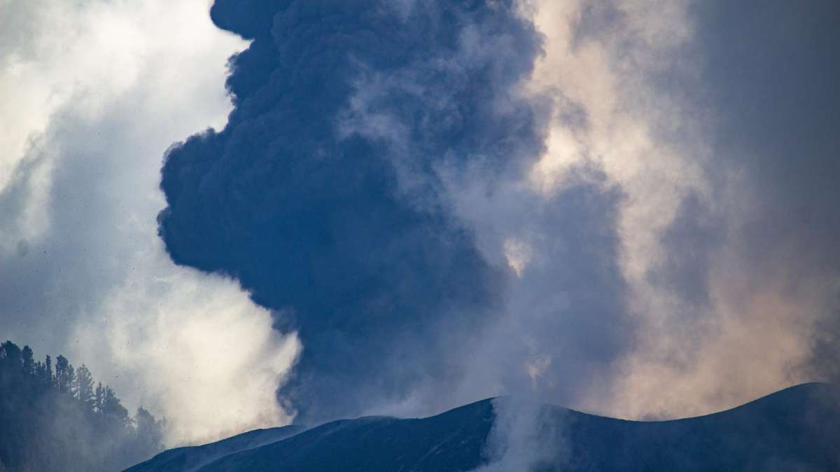 El volcán de La Palma registra el periodo más largo de inactividad desde el inicio de la erupción