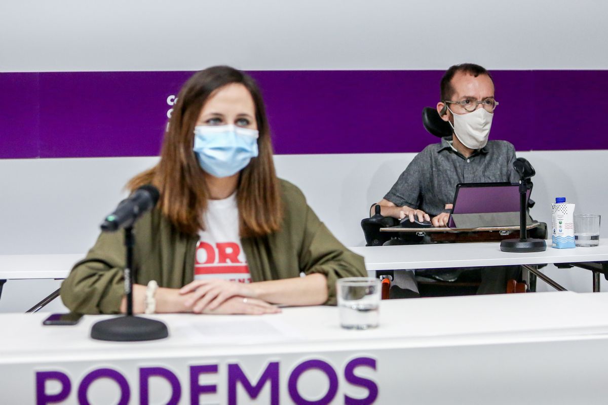 La secretaria general de Podemos, Ione Belarra, y el portavoz del grupo parlamentario de Unidas Podemos en el Congreso, Pablo Echenique