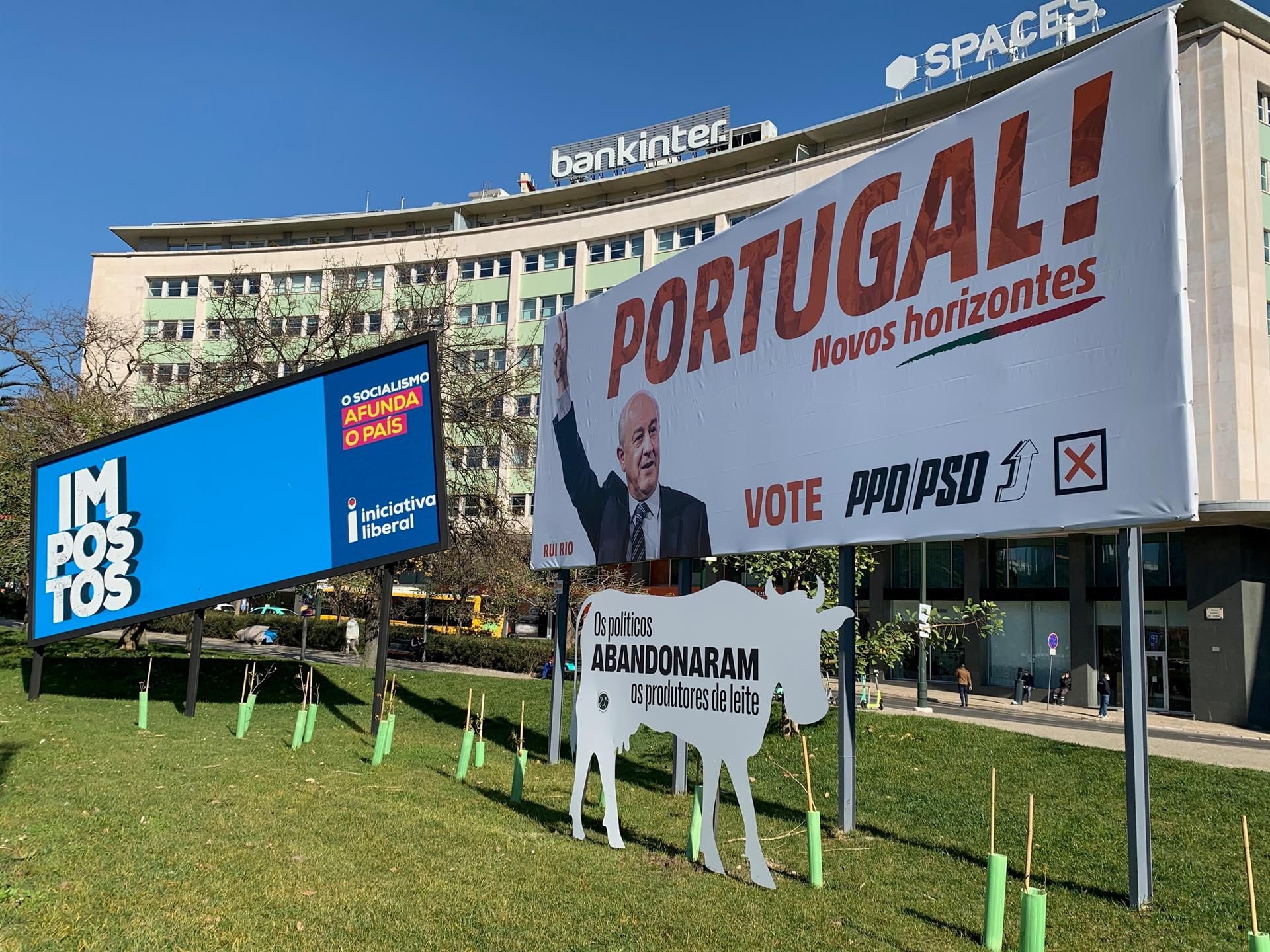 Nuevo récord diario de contagios en Portugal, más de 56.000, a diez días de las elecciones