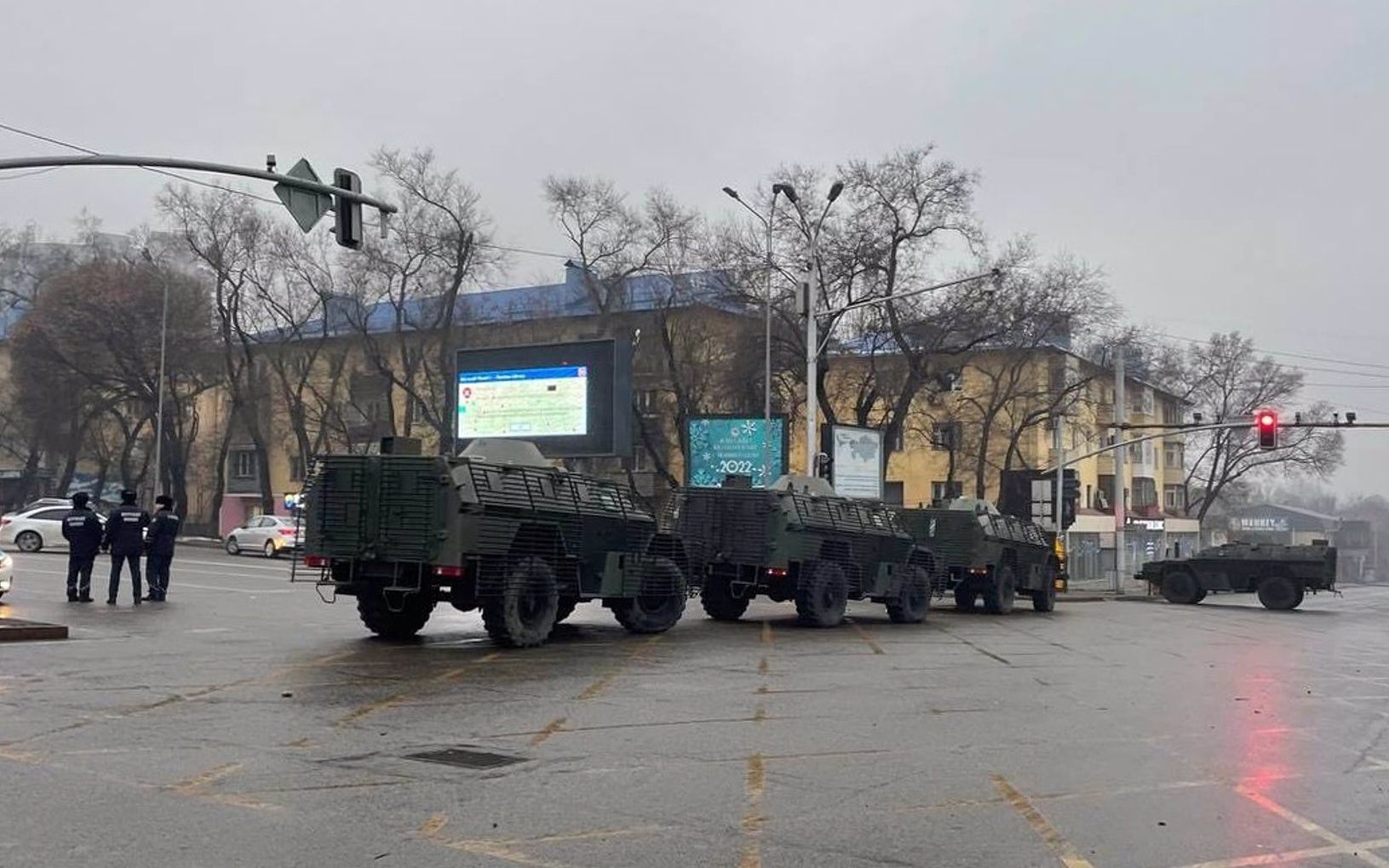 Llegan a Kazajistán las primeras tropas del contingente ruso para hacer frente a la ola de protestas