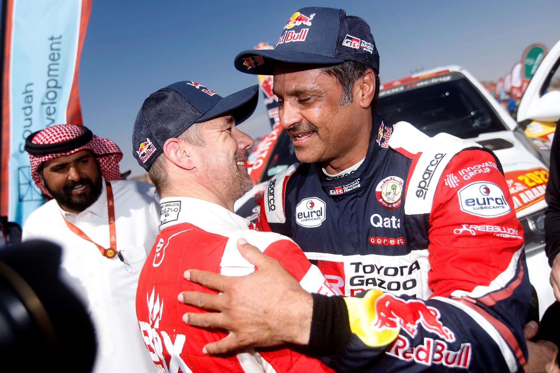 Al-Attiyah gana su cuarto Dakar en coches y Sunderland el segundo en motos
