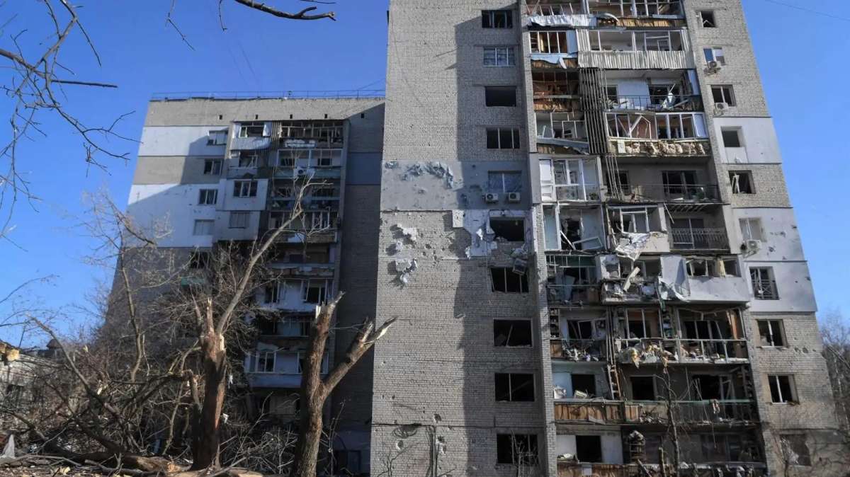 Edificio destruido en Járkov