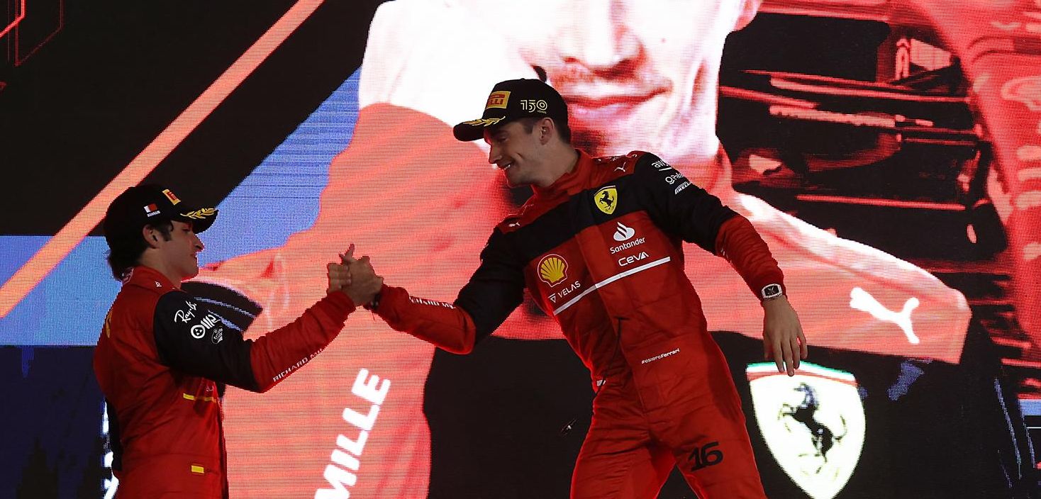 Ferrari firma un doblete en el GP de Baréin con Leclerc primero y Sainz segundo