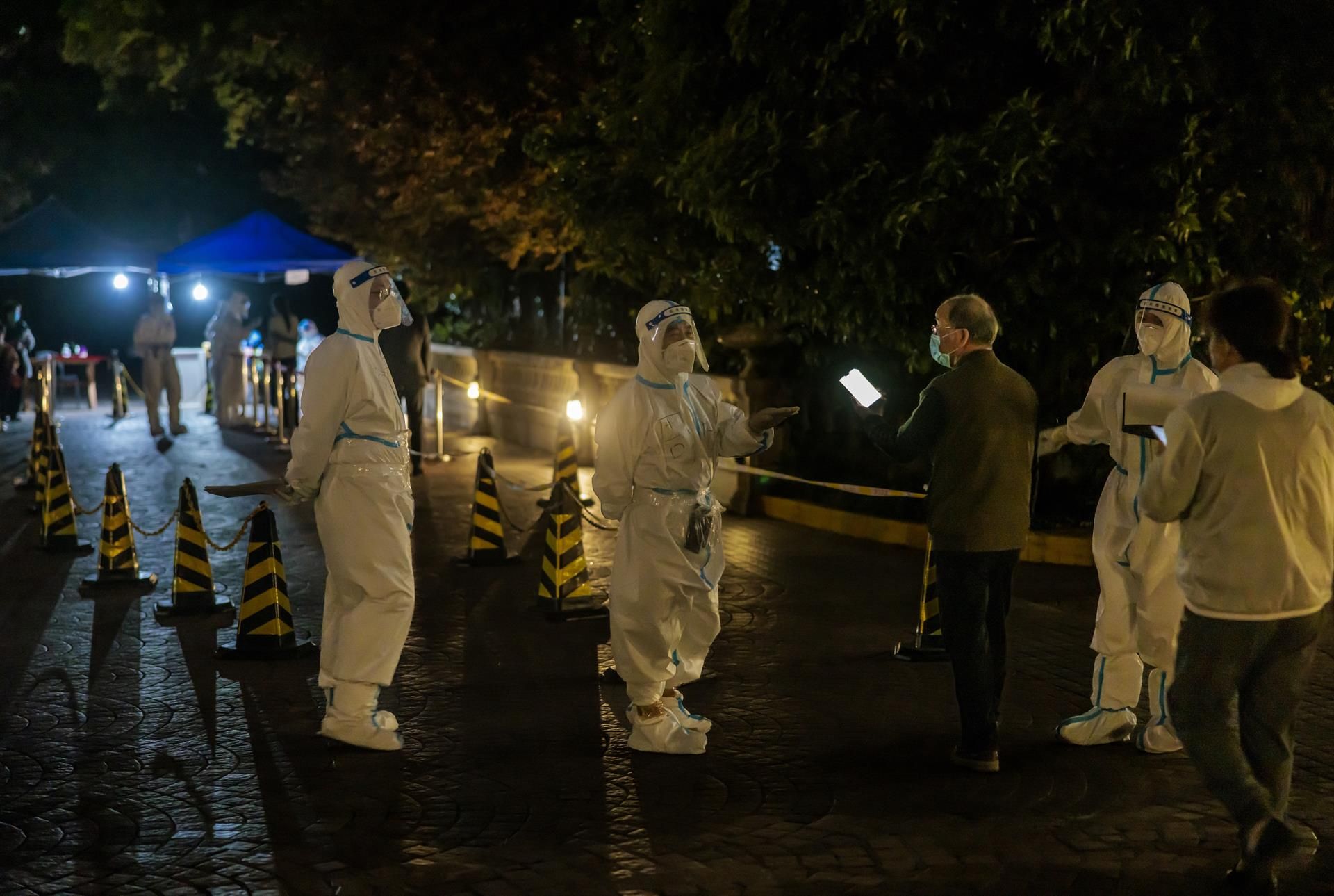 La OMS decide mantener el COVID como pandemia: "No es el momento de bajar la guardia"