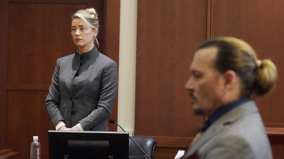 Amber Heard pide repetir el juicio contra Johnny Depp
