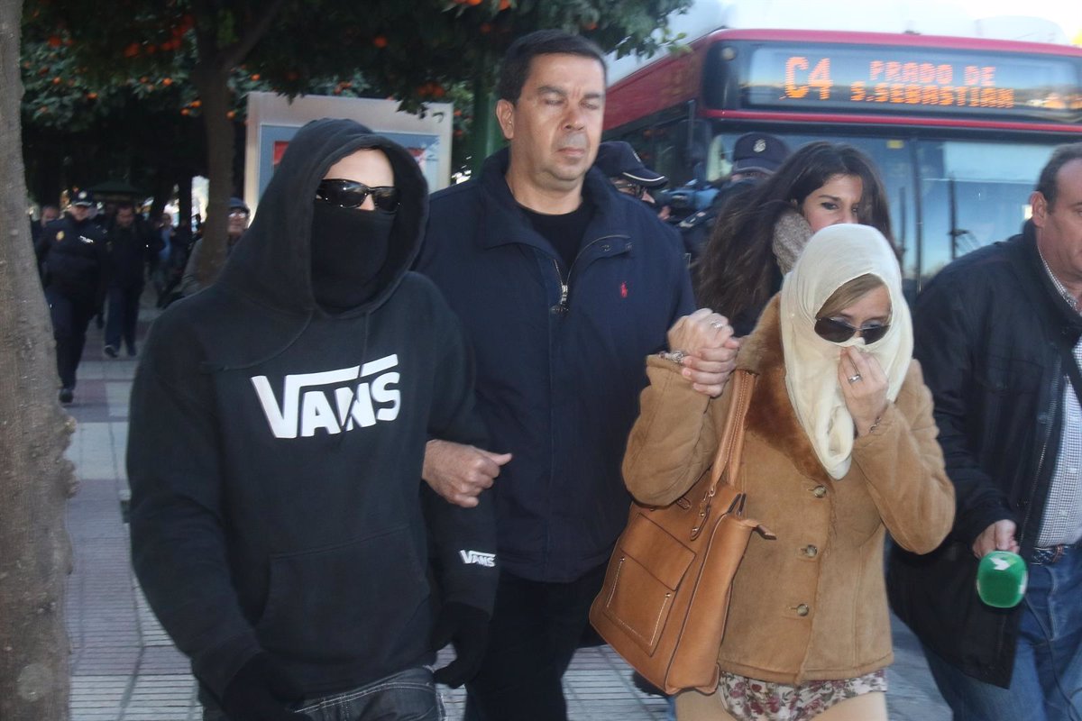 El Cuco y su madre vuelven al banquillo de los acusados por mentir en el 'caso Marta del Castillo'