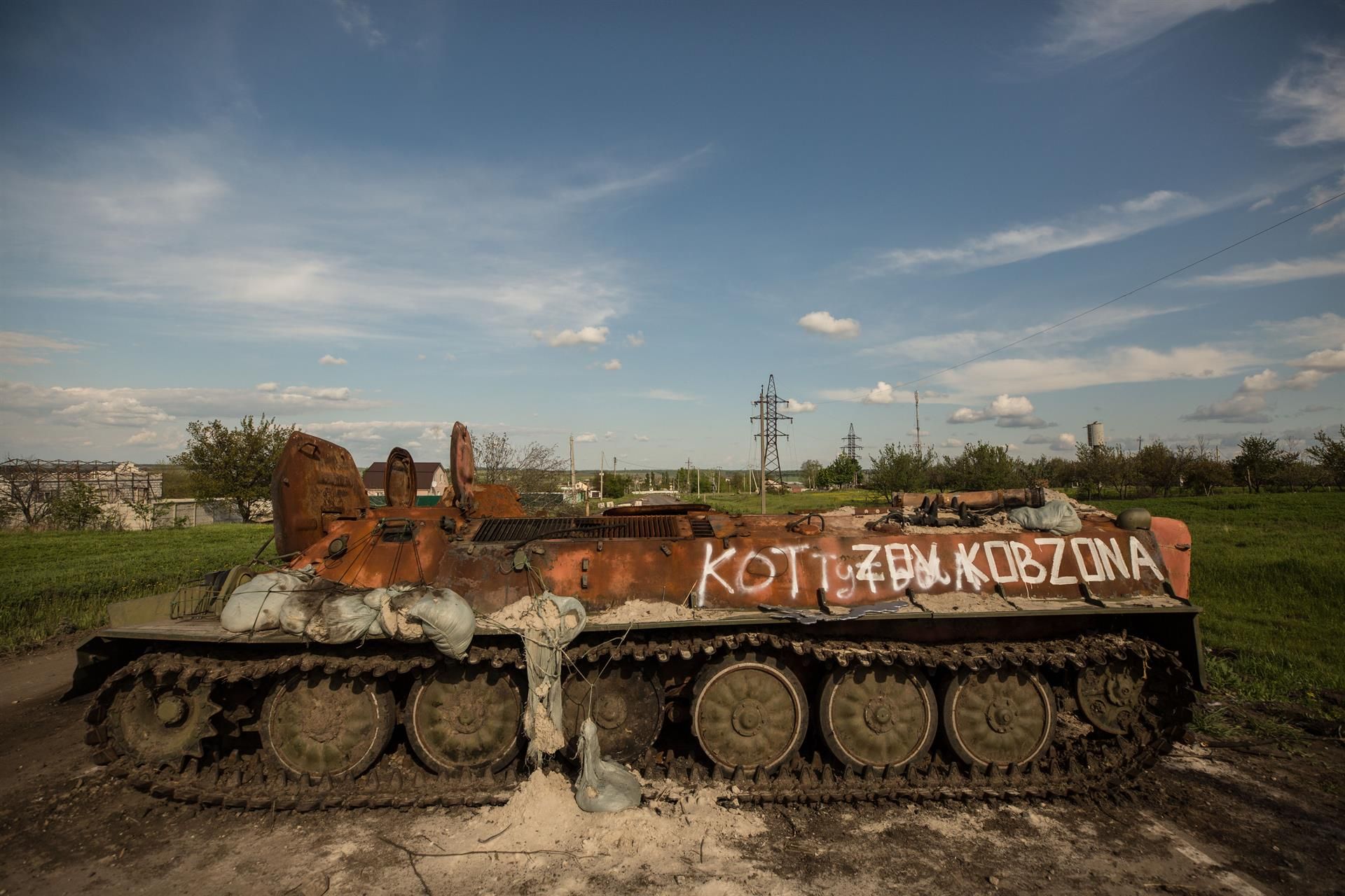 Guerra en Ucrania en directo _ Día 82 | Rusia anuncia un alto el fuego en Azovstal