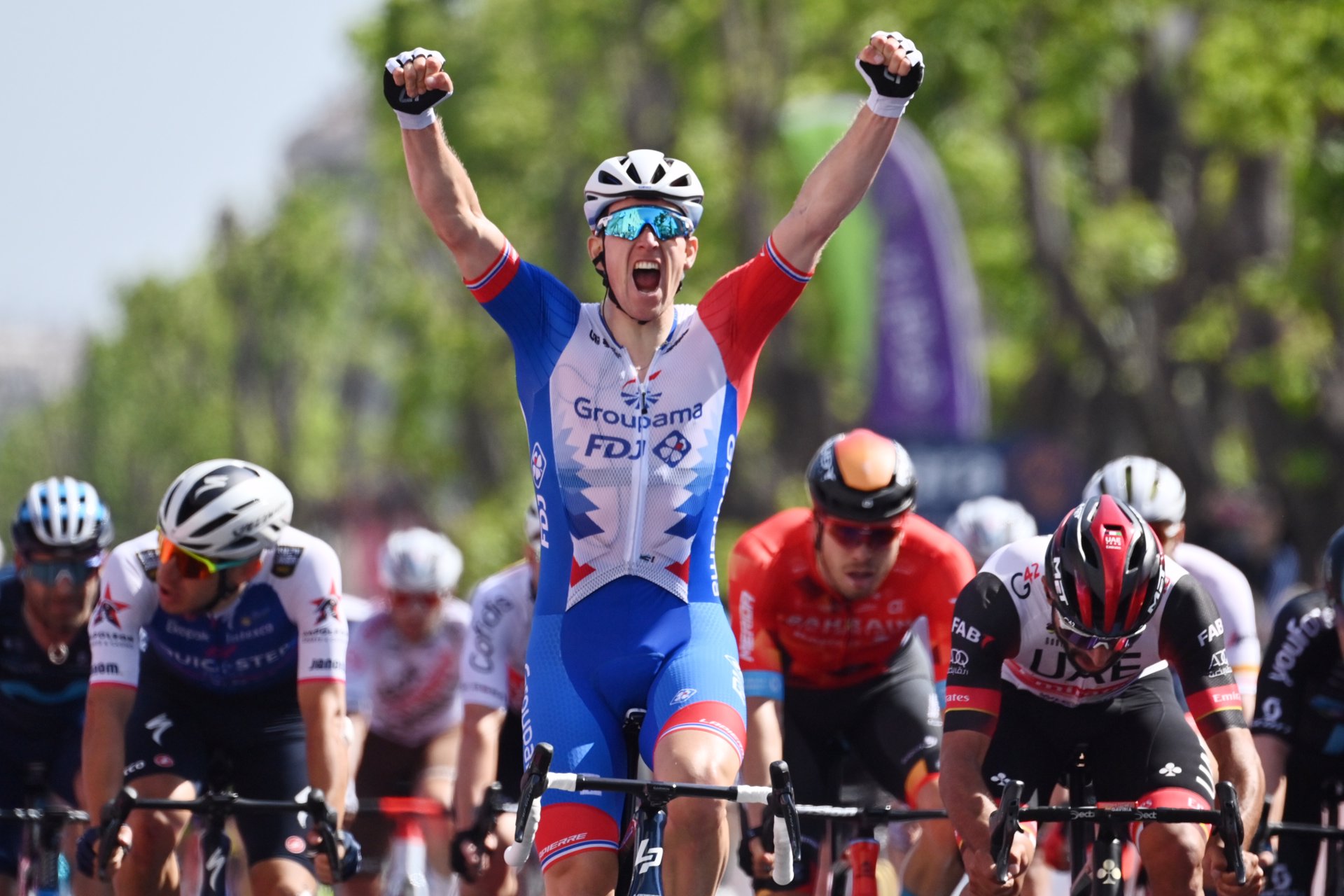 Démare atina en Messina y López sigue líder del Giro