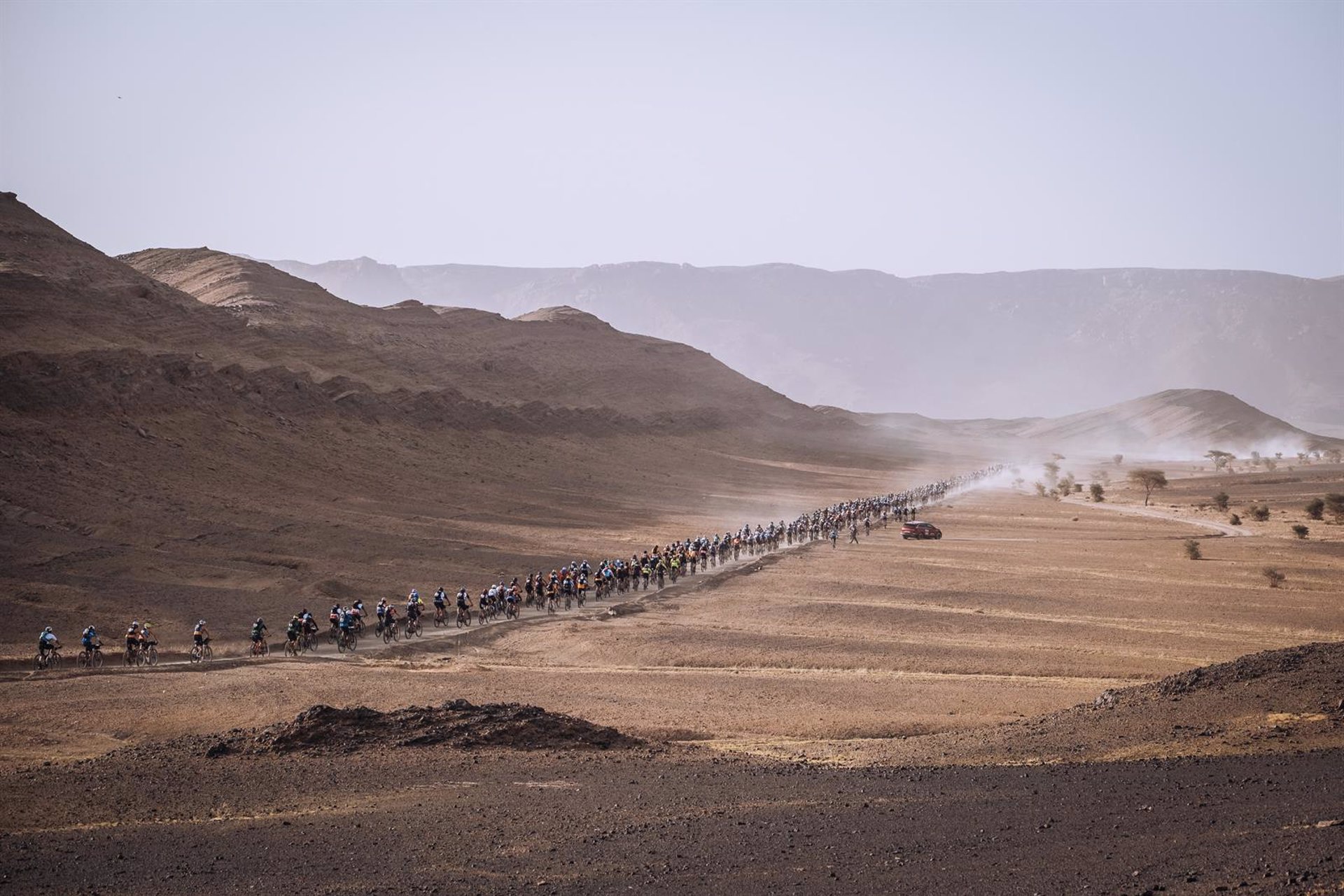 Fallece el ciclista Ernesto Escolano en la Titan Desert