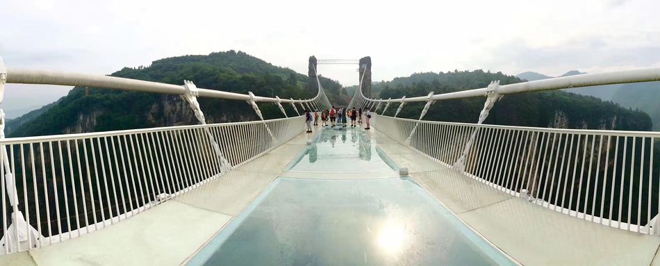 Vietnam ya tiene el puente de cristal más largo del mundo