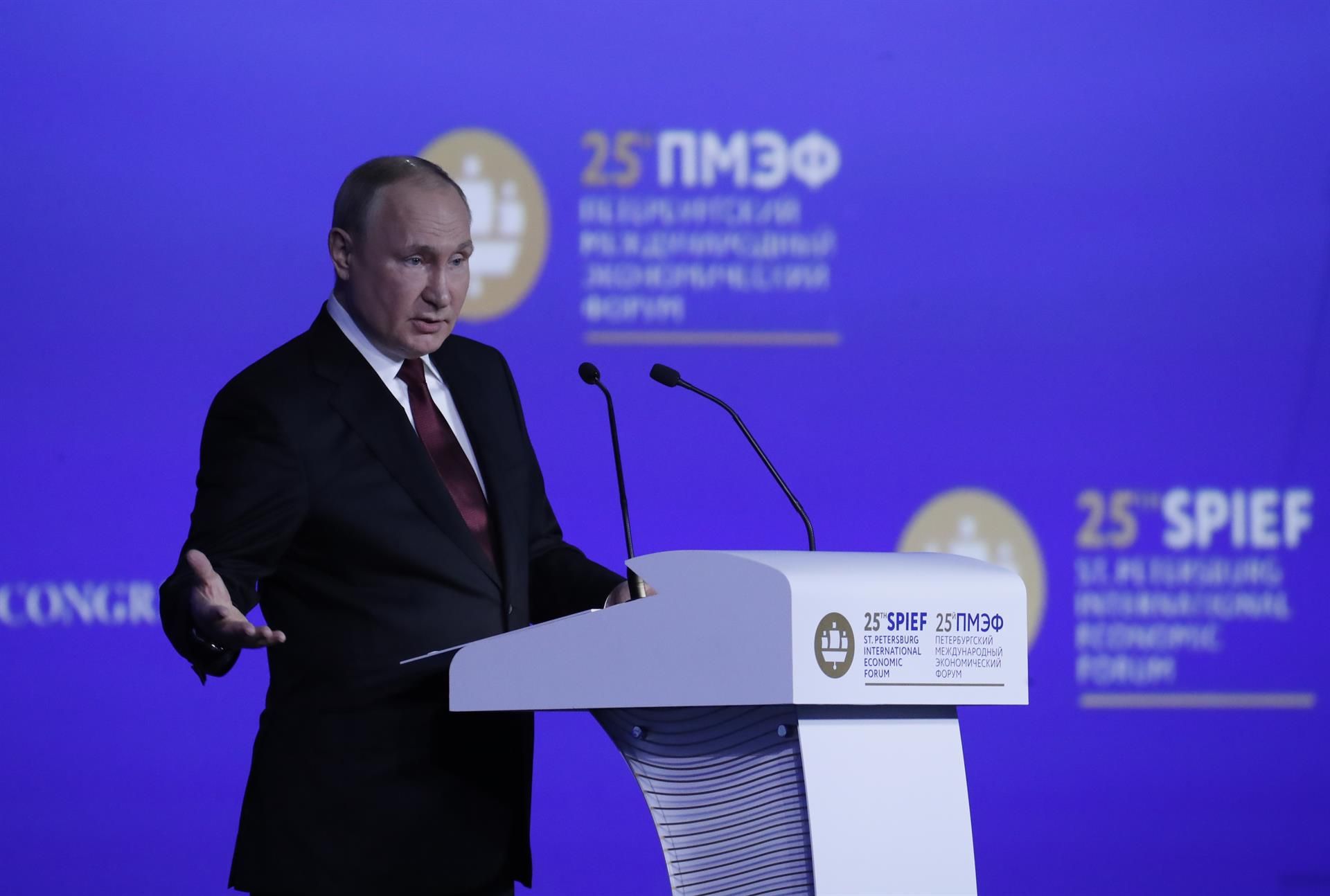 El presidente ruso, Vladímir Putin, en el Foro Económico de San Petersburgo