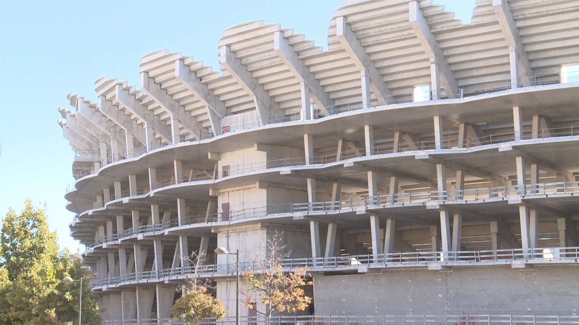 El Valencia CF presenta un Nou Mestalla que se inauguraría con 49.000 asientos ampliable por fases a 70.000