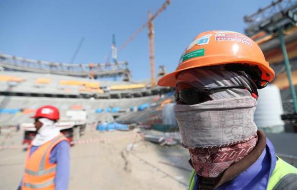 Miles de migrantes podrían haber muerto en Qatar por causas relacionadas con el Mundial