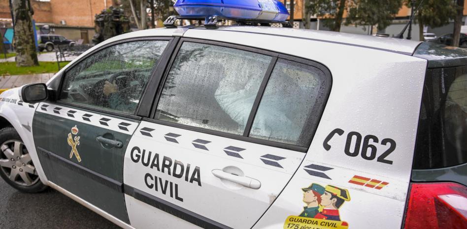 Detenido en Sevilla un pedófilo que divulgó un tutorial para que los padres abusaran de sus hijas