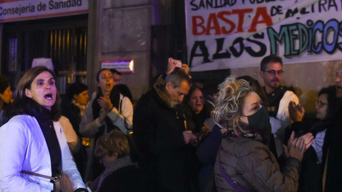 La huelga de los médicos madrileños se suspende hasta el 11 de enero