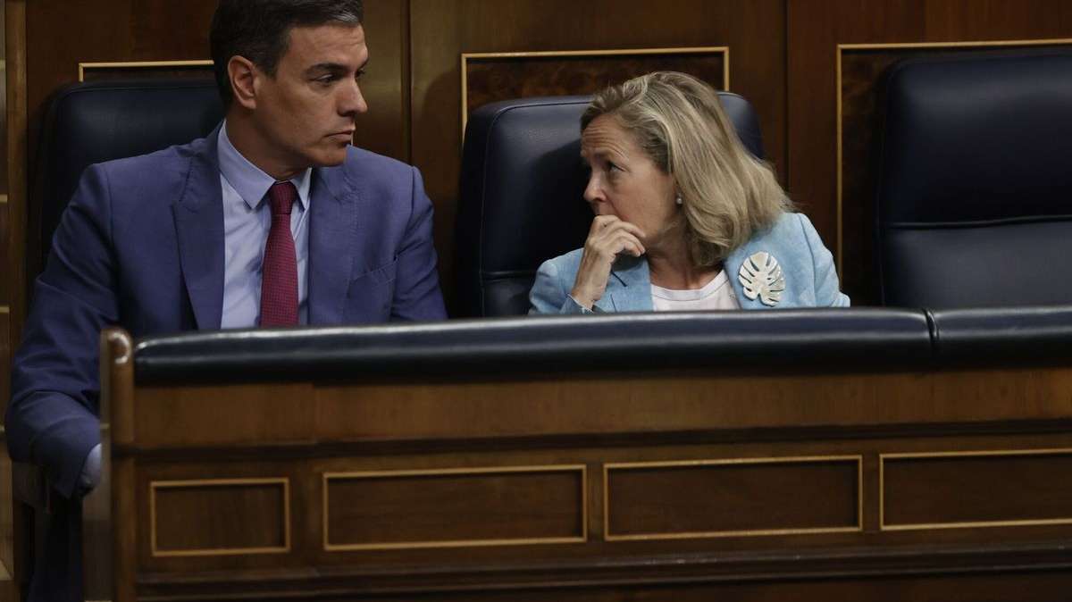 Pedro Sánchez y Nadia Calviño