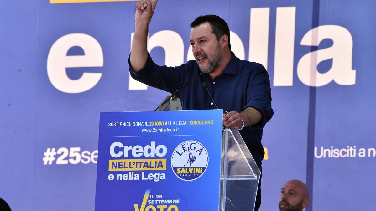 Un submarino italiano espió a la ONG española que denunció a Matteo Salvini
