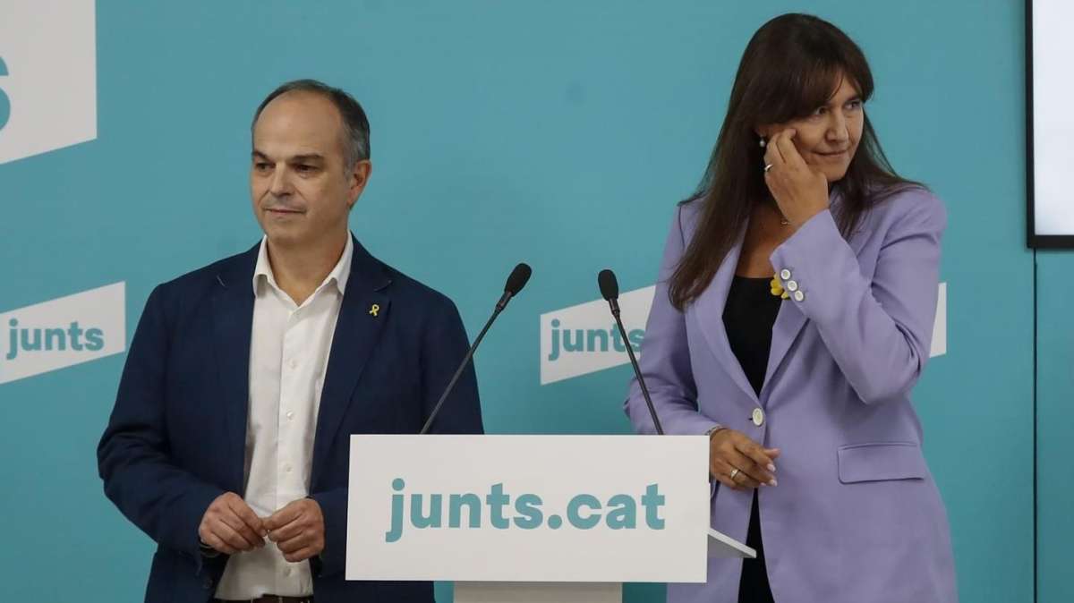 El secretario general de JxCat Jordi Turull y la presidenta del partido, Laura Borràs
