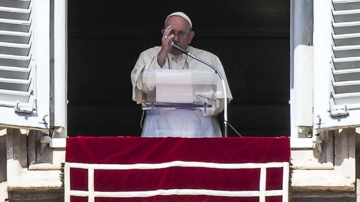El Papa a Almeida: "El heredero de la gran Manuela"