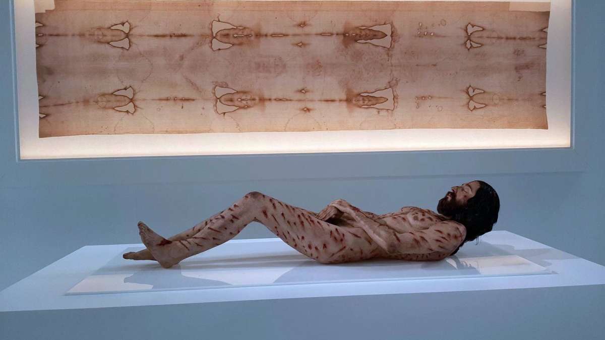 Una exposición en Salamanca muestra el cuerpo hiperrealista de Jesucristo a partir de la Sábana Santa