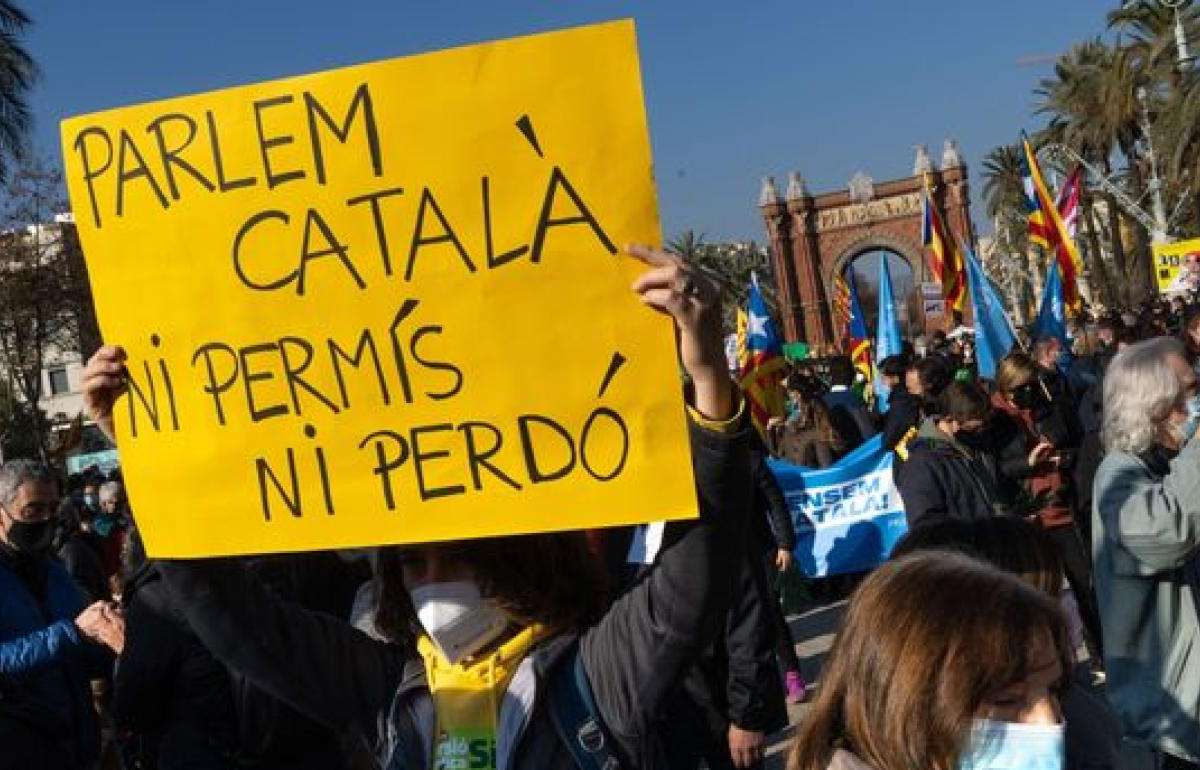 Bruselas advierte de la importancia de cumplir con el 25% de castellano en las escuelas