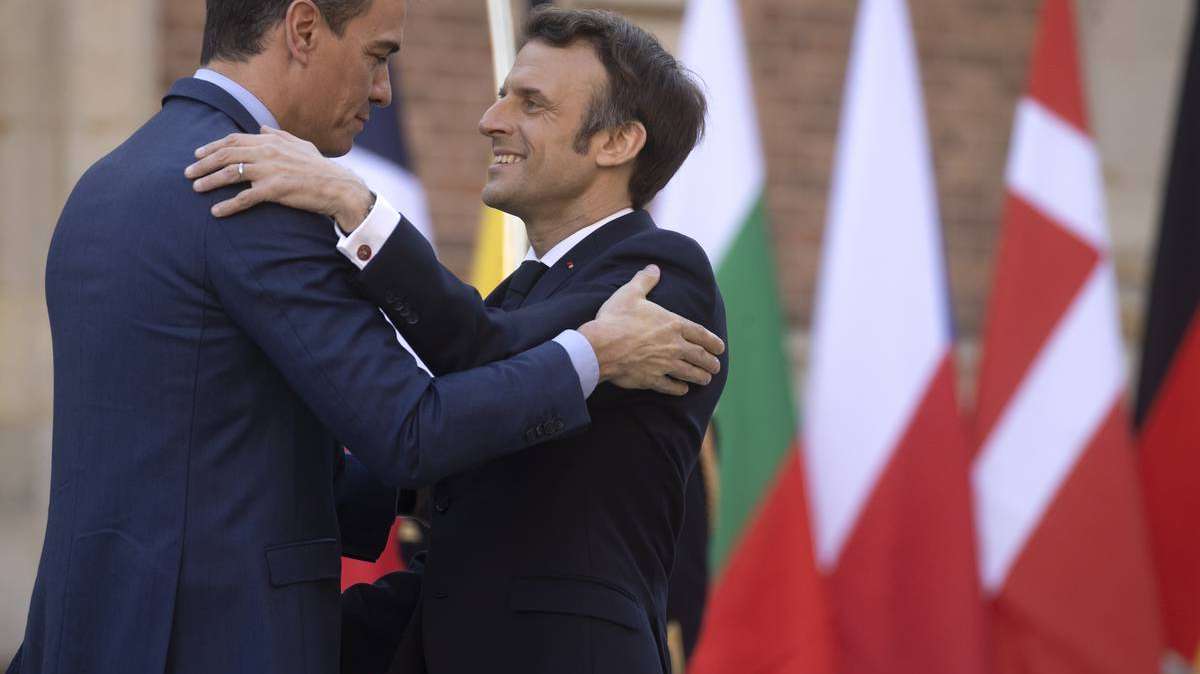 España se reunirá con Francia y Portugal en París para abordar el MidCat: "Antes que después habrá un acuerdo"