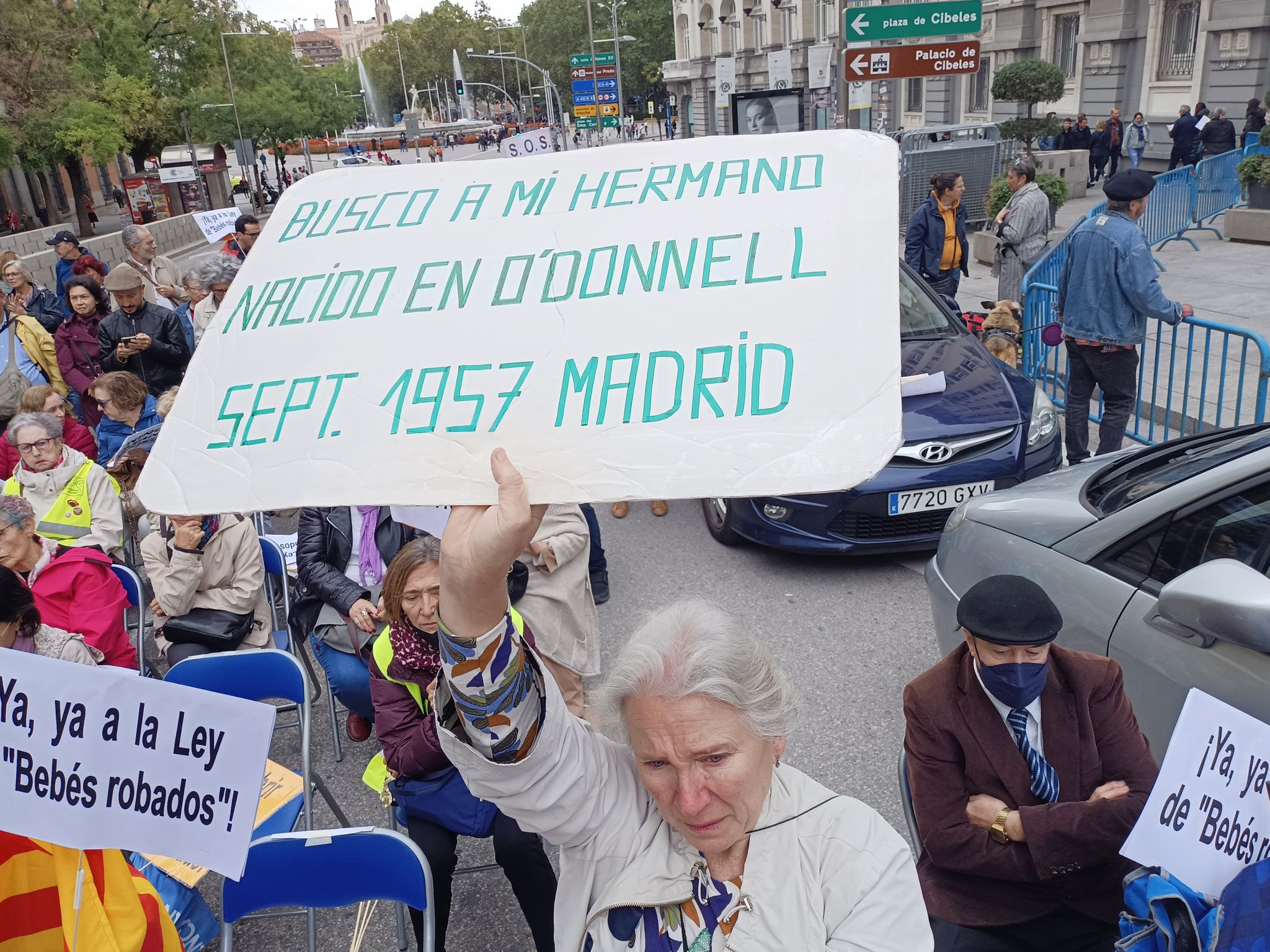 Manifestación en Madrid el pasado 23 de octubre para pedir el desbloqueo de la 'Ley de bebés robados' 