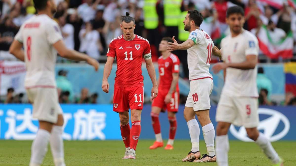 Gesta de Irán: tumba con dos goles a Gales y la deja al borde de la eliminación (0-2)